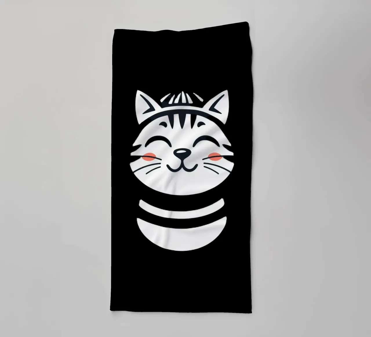 Un allegro gatto sorridente dei cartoni animati con una camicia a righe asciugamano da bagno da DesignDoodle