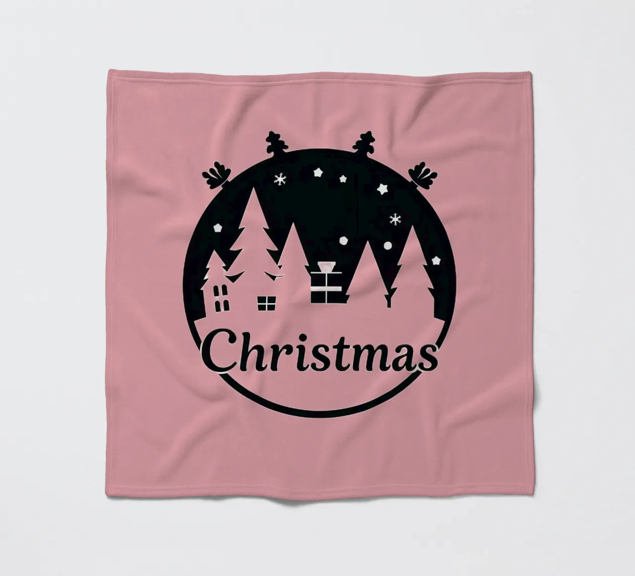 Silhouette di alberi e regali a tema natalizio coperta in pile da DesignDoodle