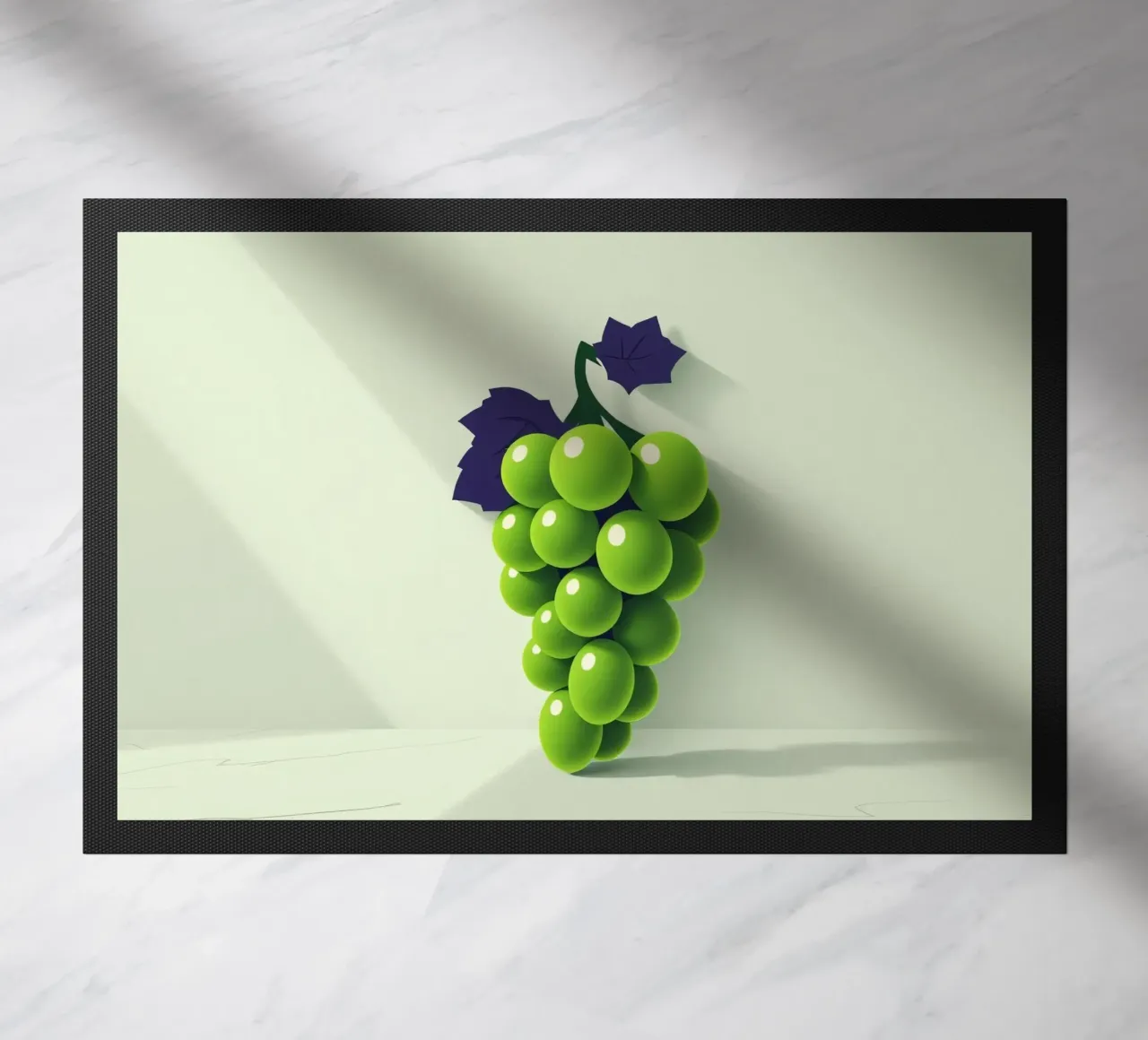 Eine Traube grüner Weintrauben wirft weiche Schatten Fußmatte von DesignDoodle