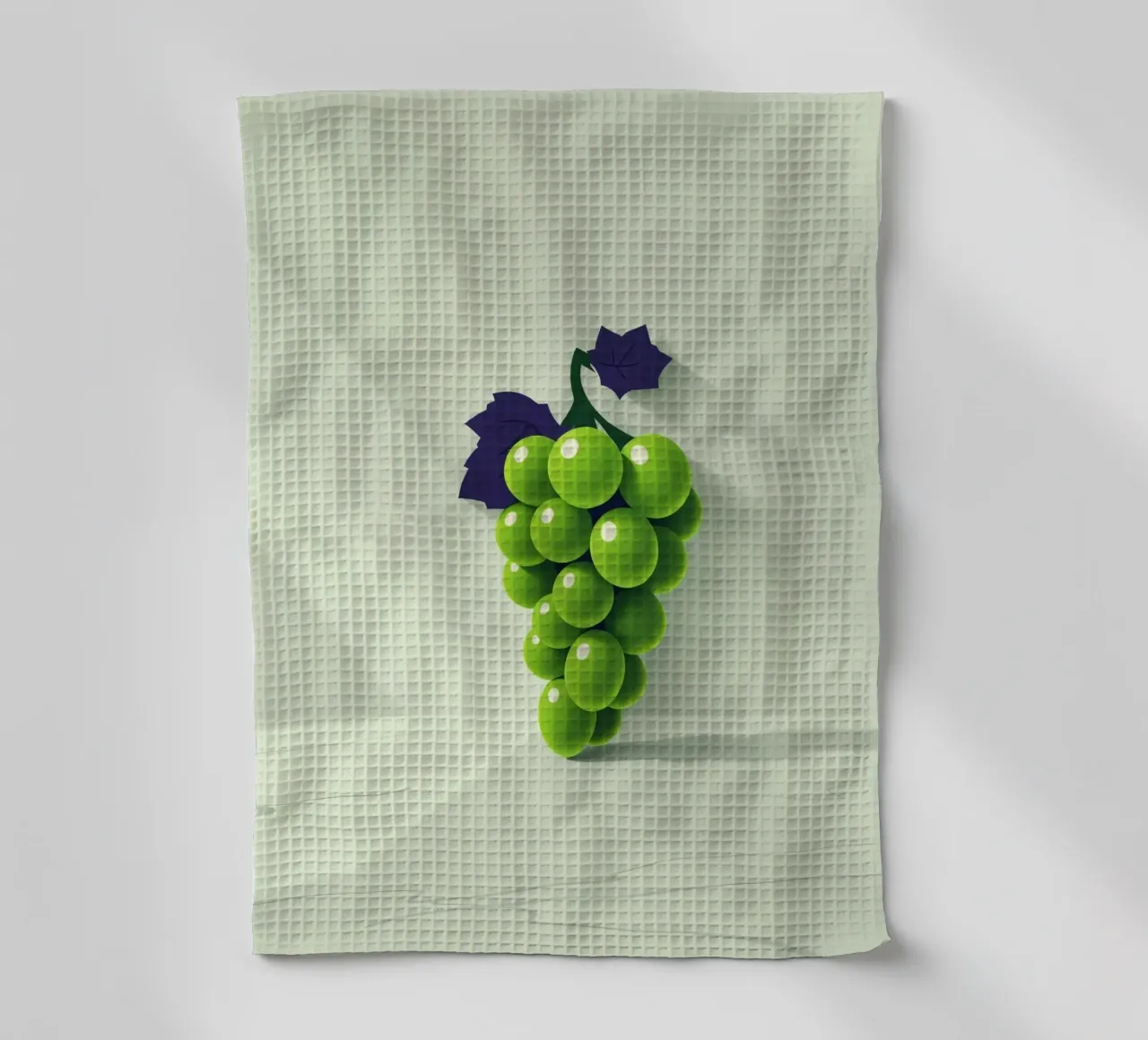 Eine Traube grüner Weintrauben wirft weiche Schatten Geschirrtuch von DesignDoodle