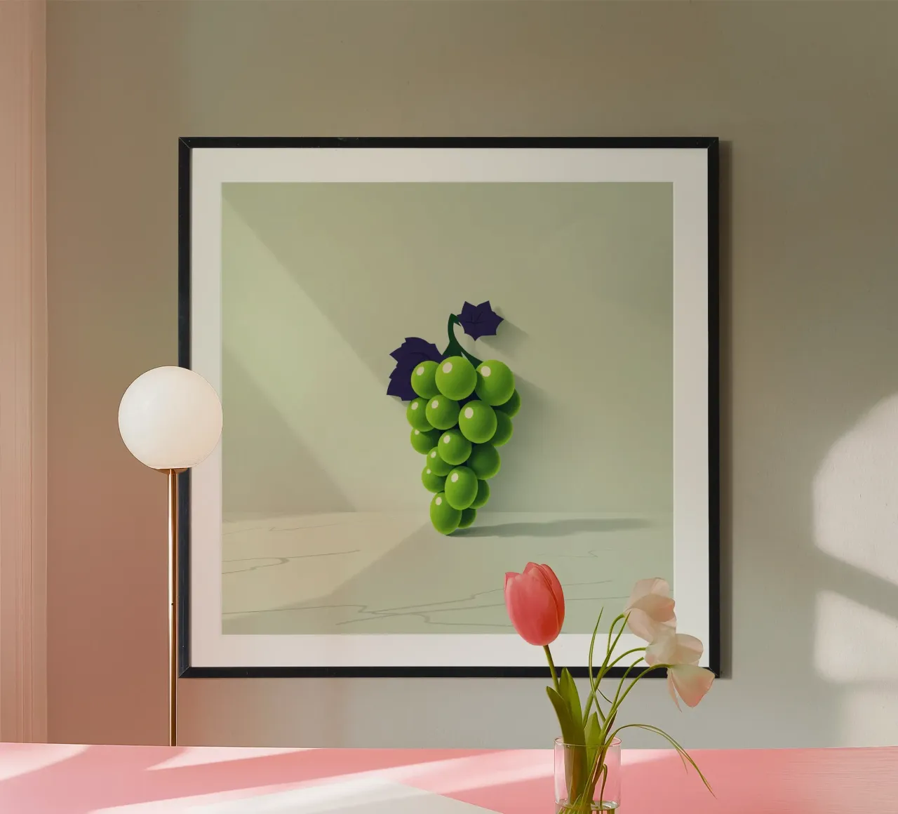 Een tros groene druiven werpt zachte schaduwen hahnemühle van DesignDoodle