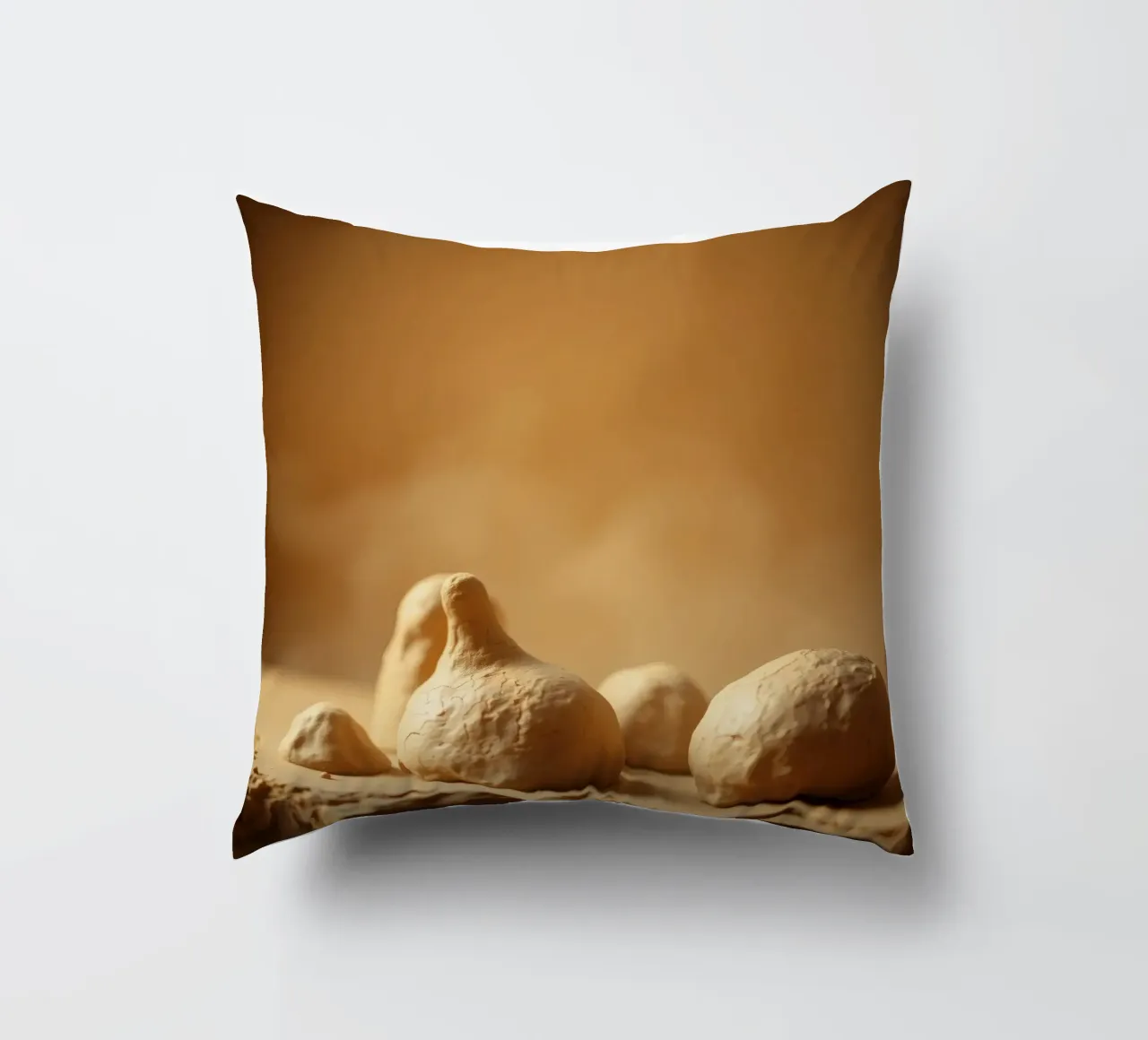 Le sculture in argilla presentano forme e texture uniche cuscino da DesignDoodle