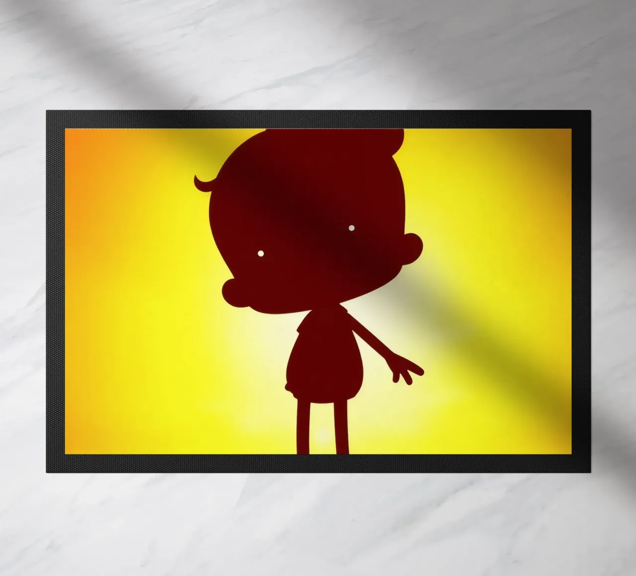 Silhouette di un bambino che fa gesti giocosi zerbino da DesignDoodle