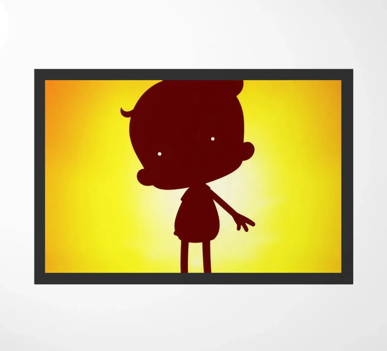 Silhouette di un bambino che fa gesti giocosi zerbino da DesignDoodle