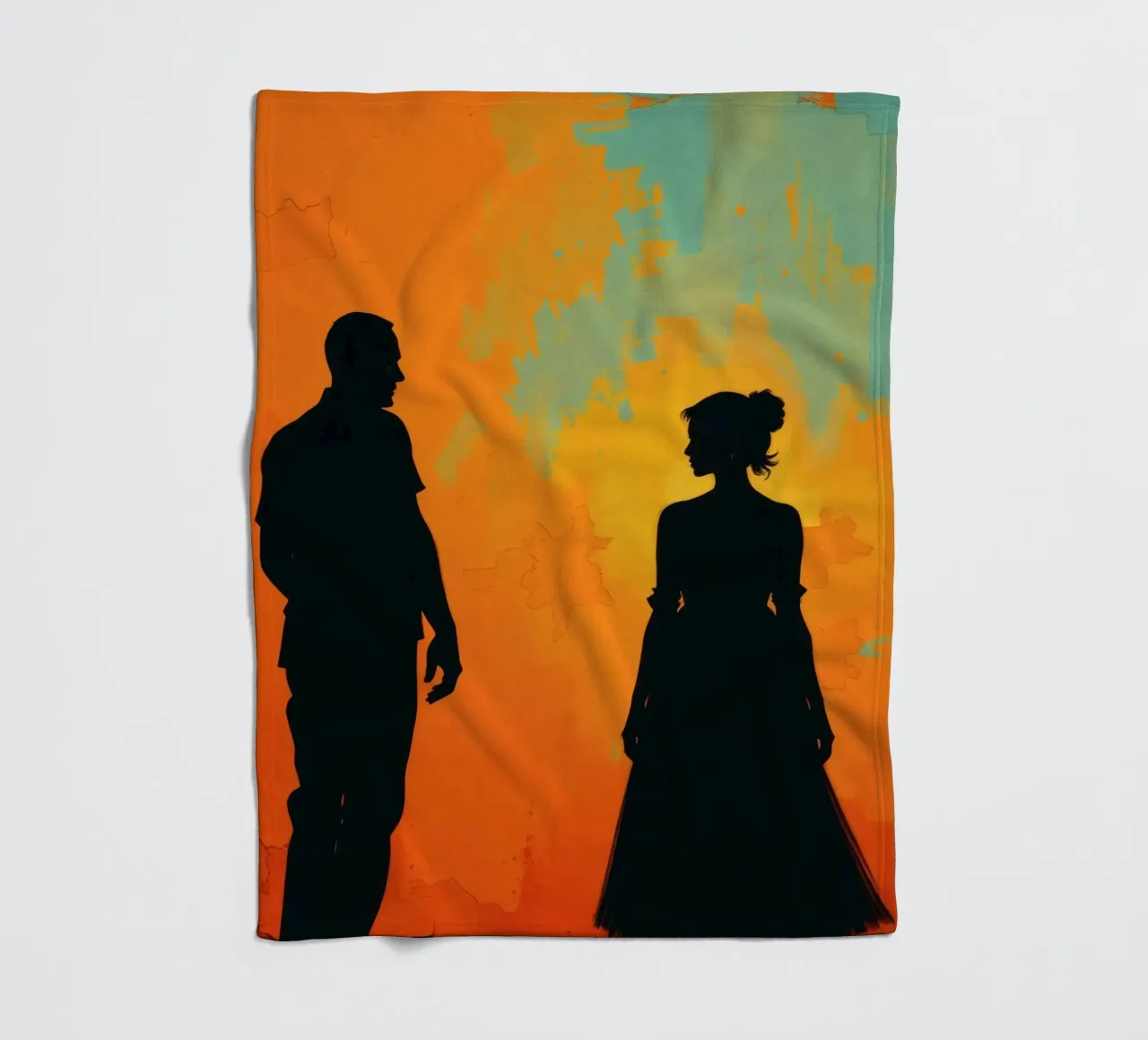 Coppia di sposi in un tramonto dai colori caldi e vivaci coperta in pile da DesignDoodle