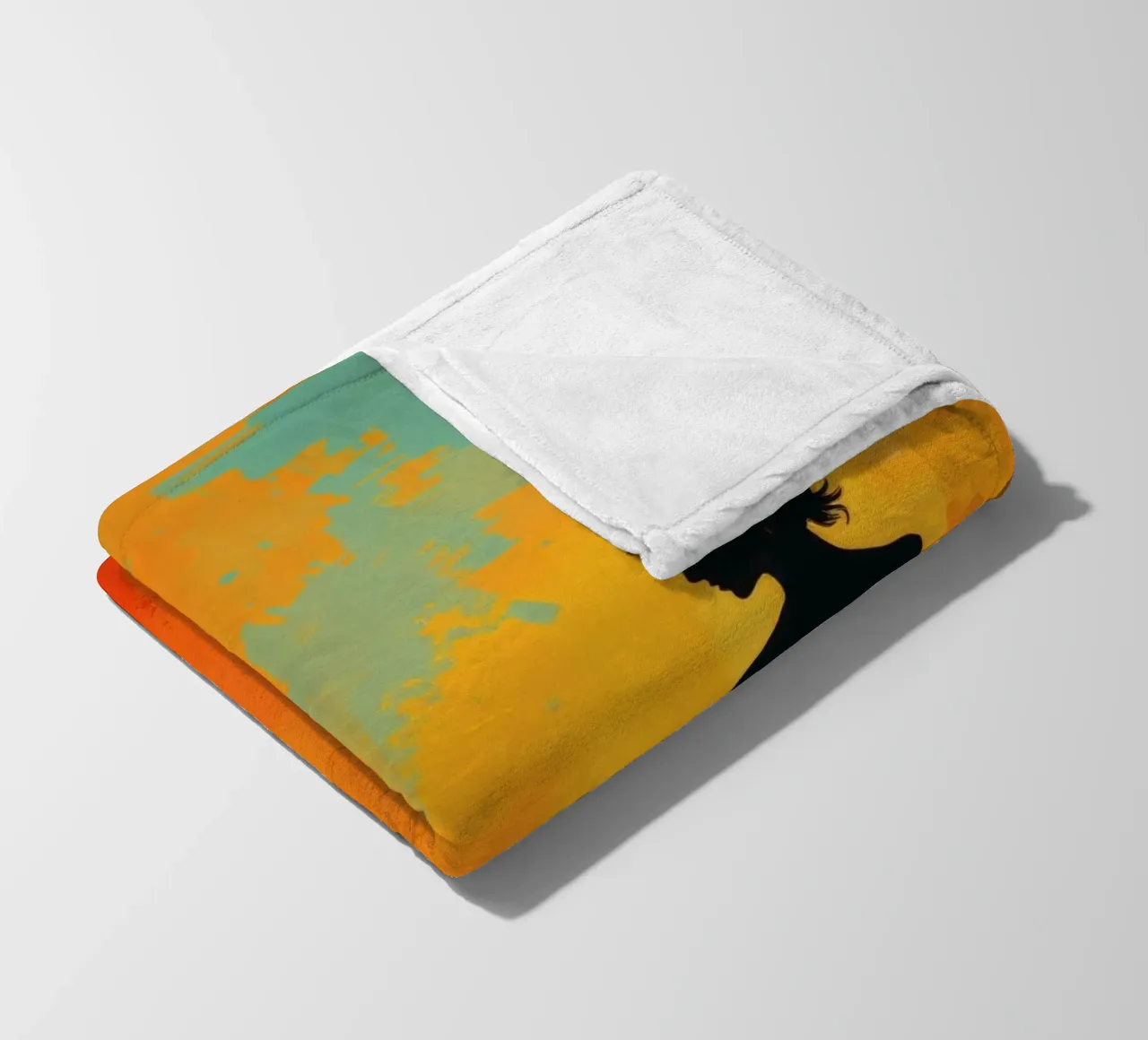 Coppia di sposi in un tramonto dai colori caldi e vivaci coperta in pile da DesignDoodle