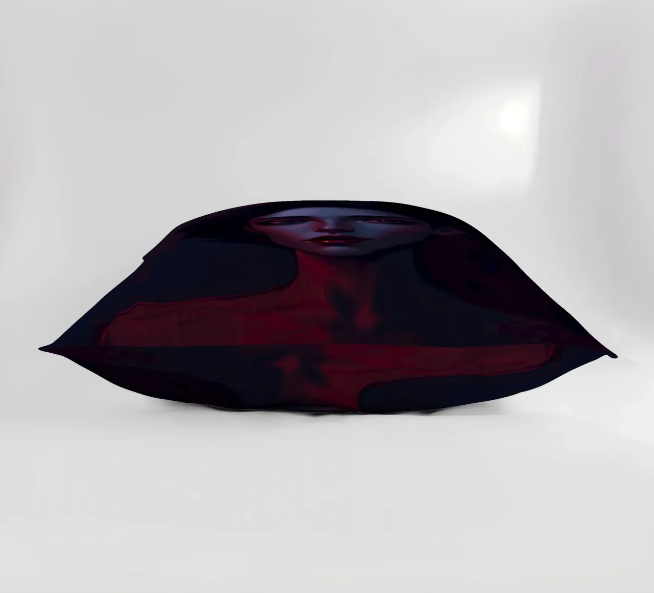 Retrato de mujer con rasgos expresivos iluminación oscura cojín de DesignDoodle