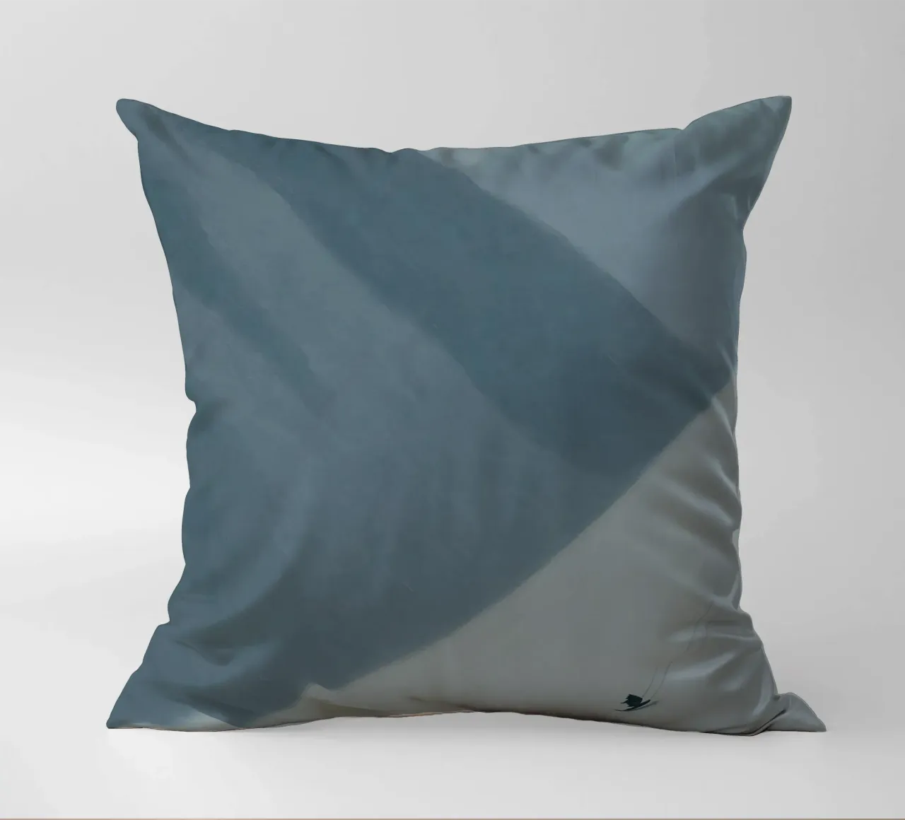 Abstract Blue Gray Skier cuscino da Mosaic Dialogue