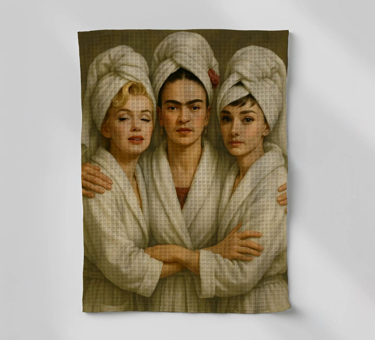 Marilyn Monroe Frida Kahlo Audrey Hepburn in accappatoio canovaccio da cucina da ARTOMATIC