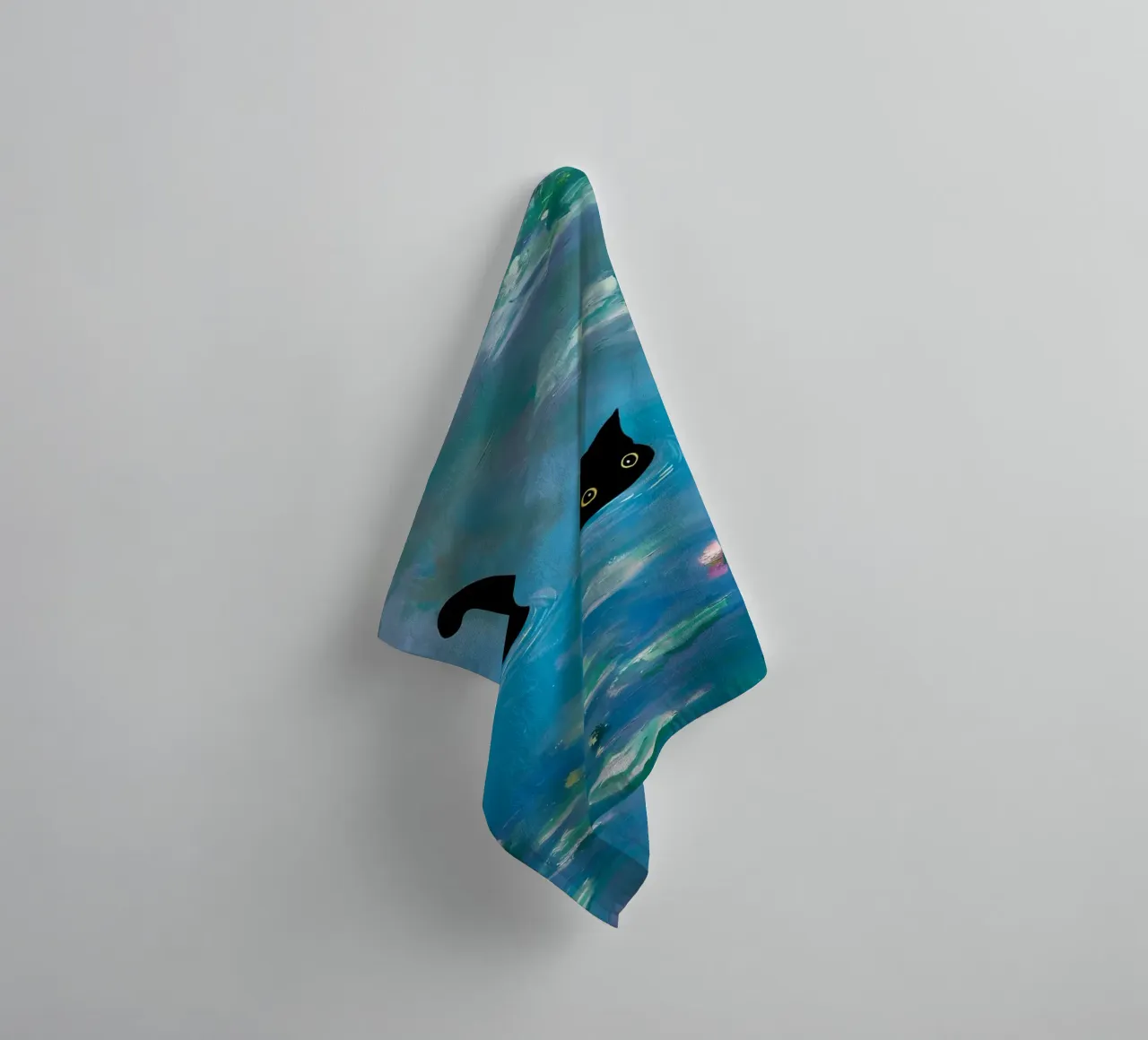 gatto acqua stagno riflessione coda asciugamano da bagno da Janine P McGuire