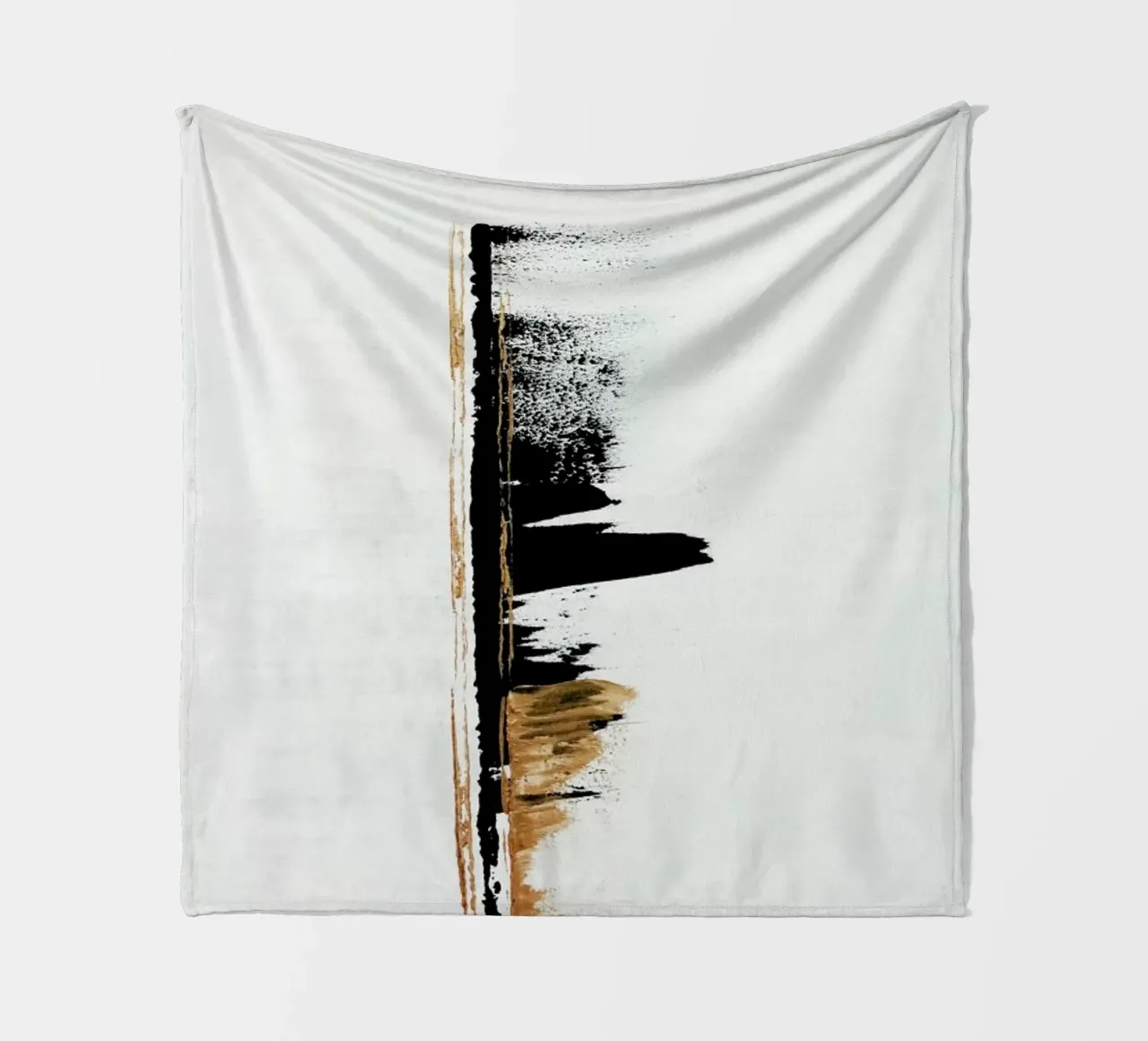 Gold And Black Minimal Abstract II coperta in pile da Ingrid Beddoes
