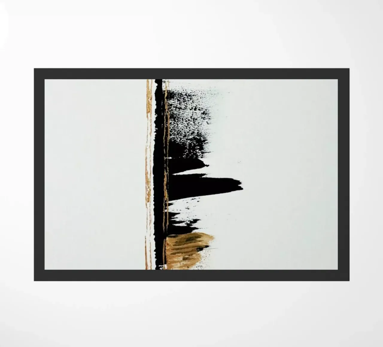 Gold And Black Minimal Abstract II felpudo de Ingrid Beddoes