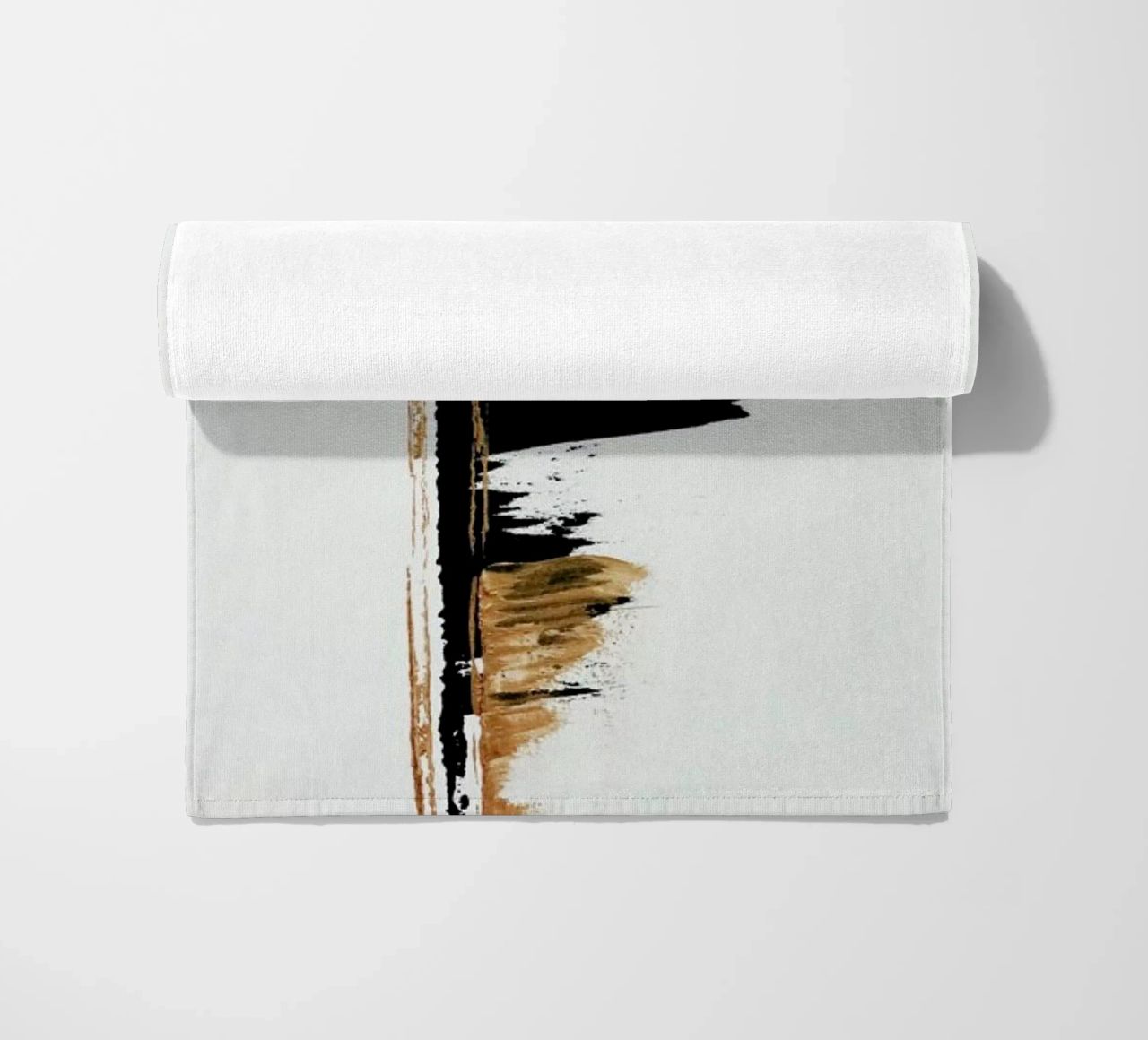 Gold And Black Minimal Abstract II telo mare da Ingrid Beddoes