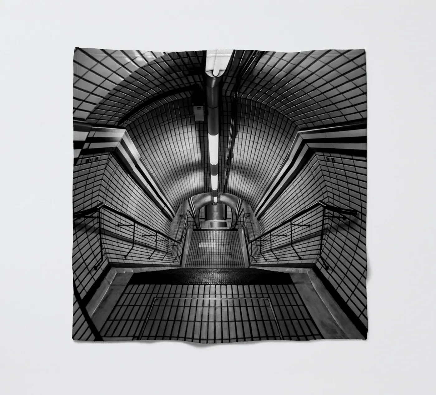 underground Fleecedecke von Flo Klein Gallery