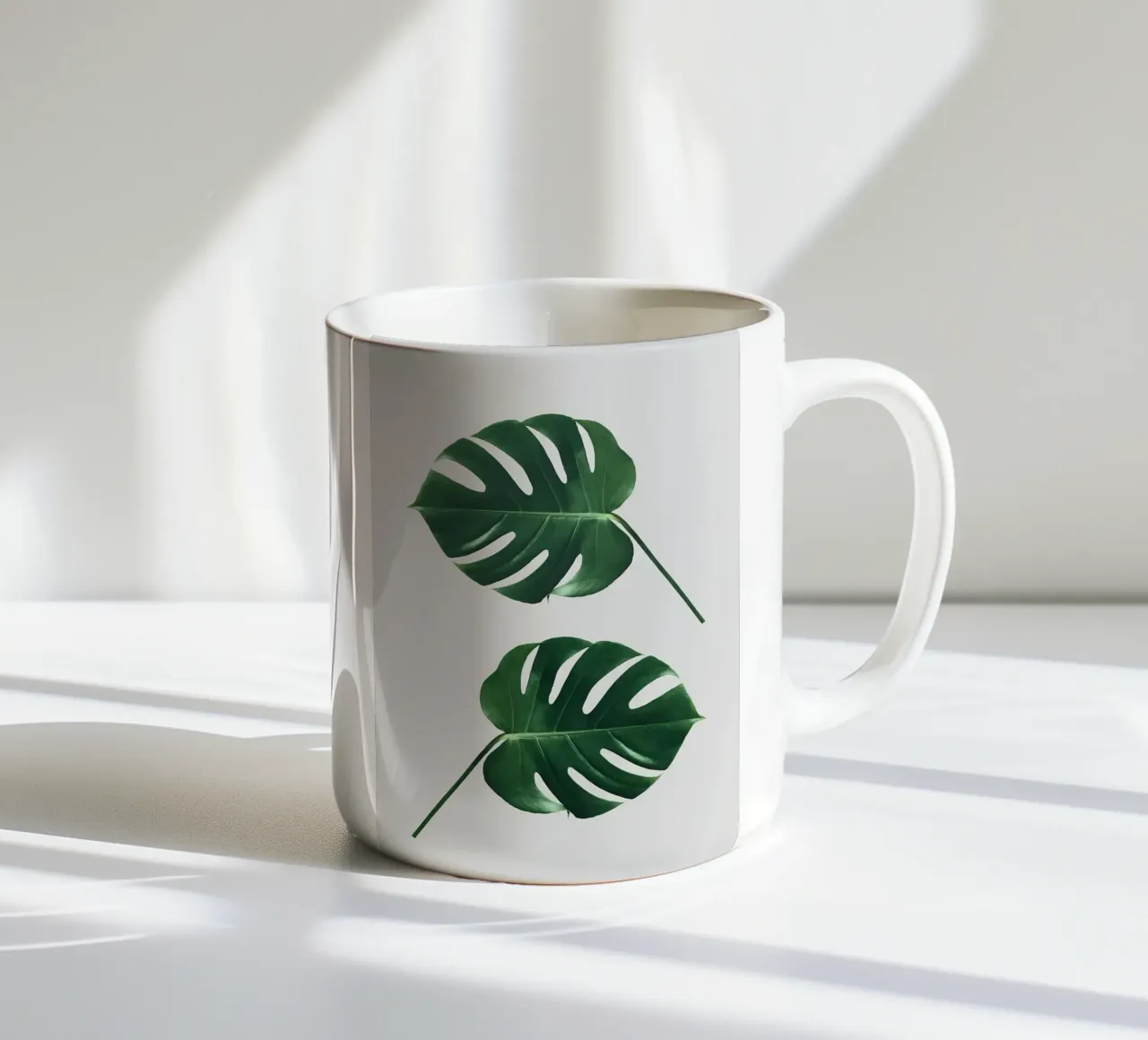 foglie di monstera tazza in ceramica da Abstract Botanical Art