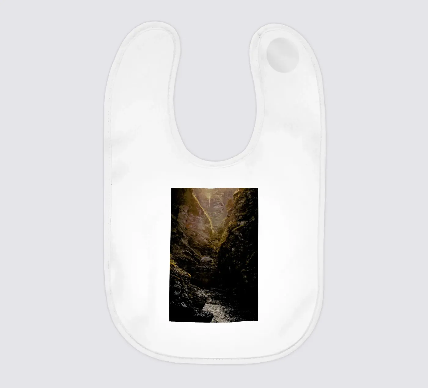 Golden Light bavaglino da Ingrid Beddoes