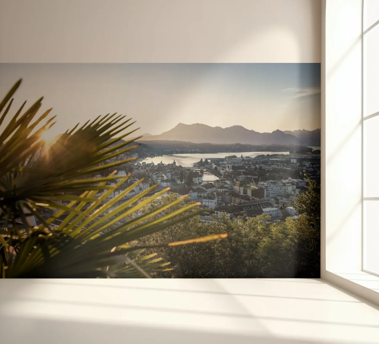 Luzern Sonnenaufgang vom Chateau Gütsch Fototapete von LucernePictures