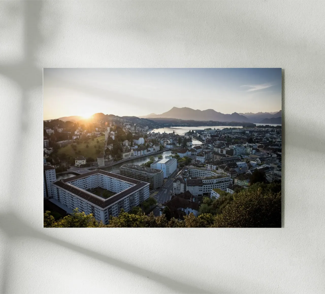 Lucerna all'alba plexiglass da LucernePictures