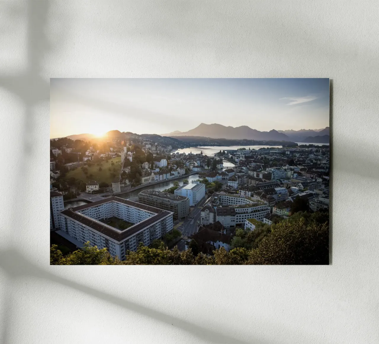 Lucerna all'alba alluminio dibond da LucernePictures