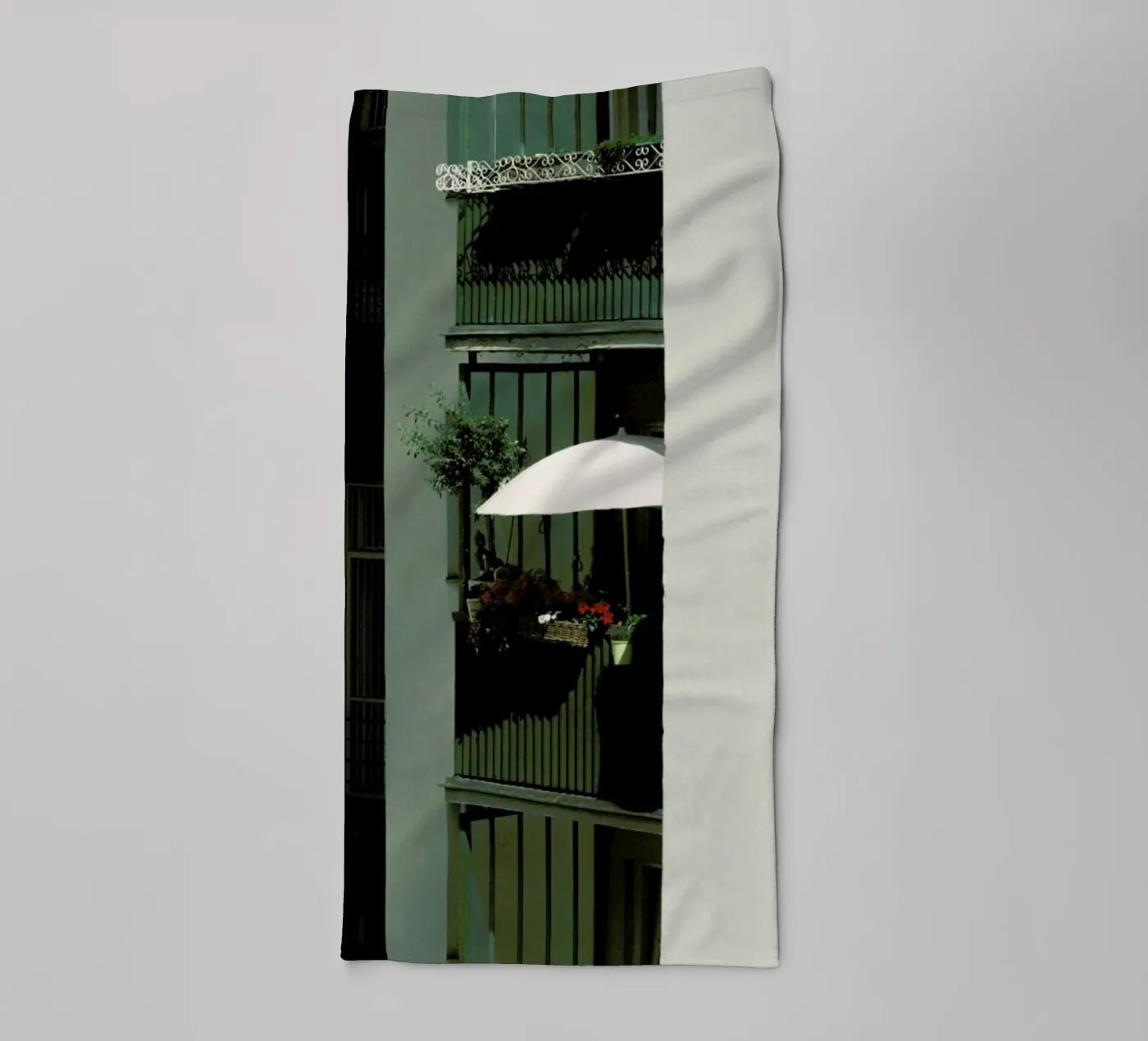 Bloom towel by Picture On The Fridge