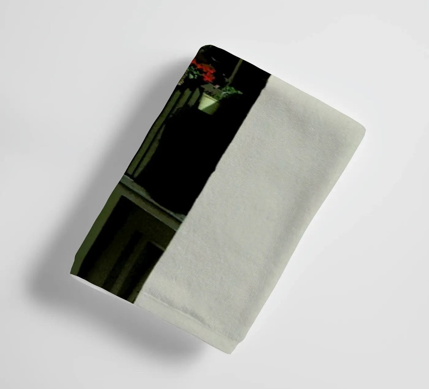 Bloom towel by Picture On The Fridge