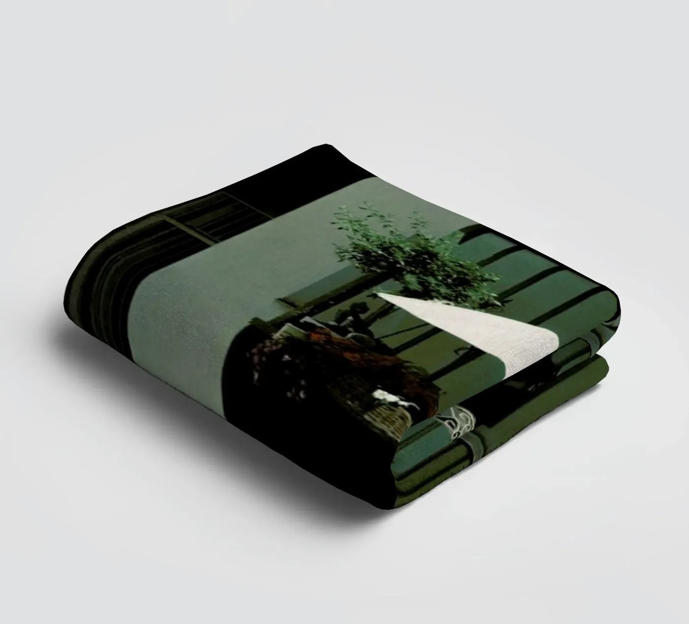 Bloom towel by Picture On The Fridge