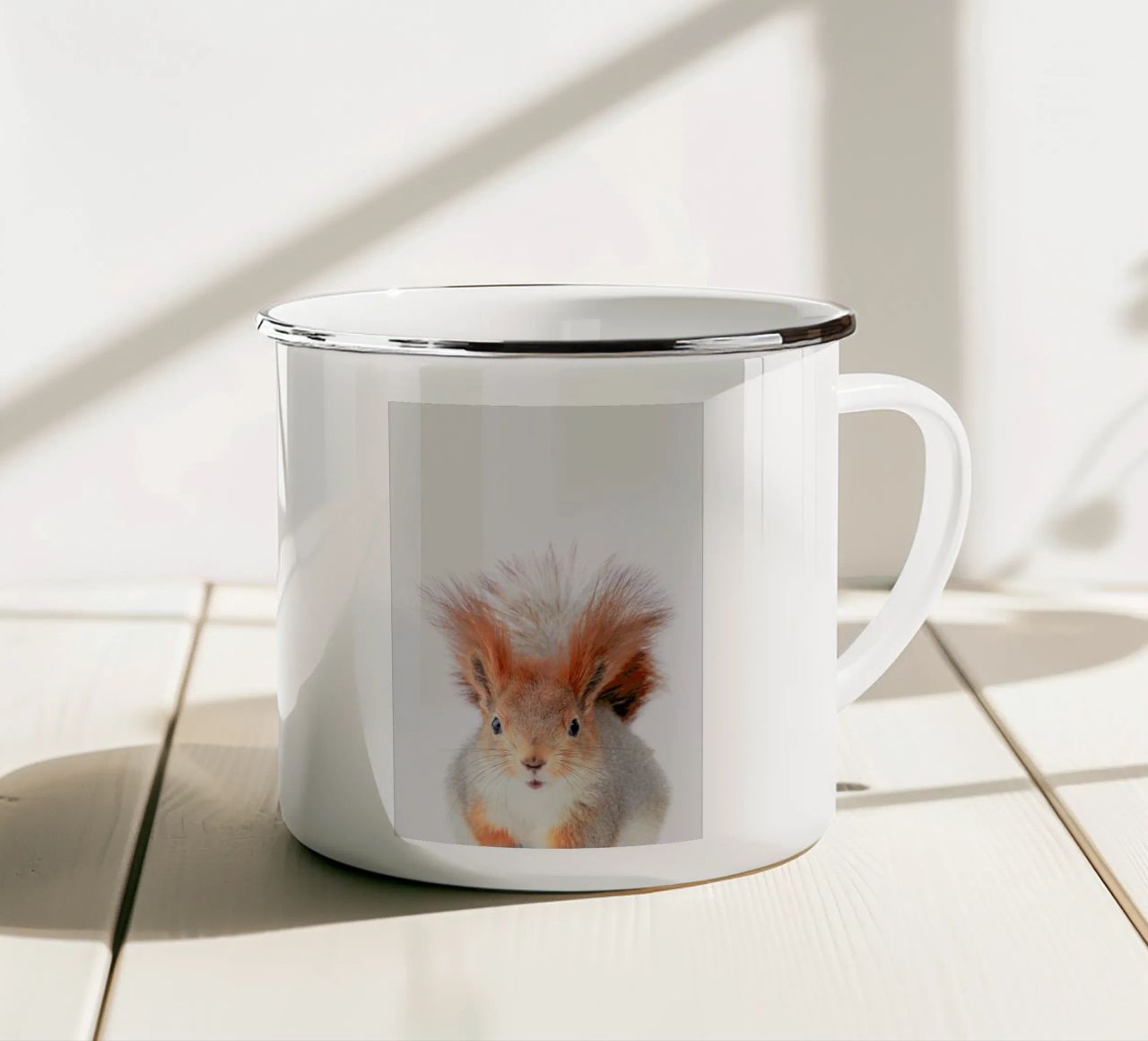 Red Squirrel tazza in smalto da Paws & Claws