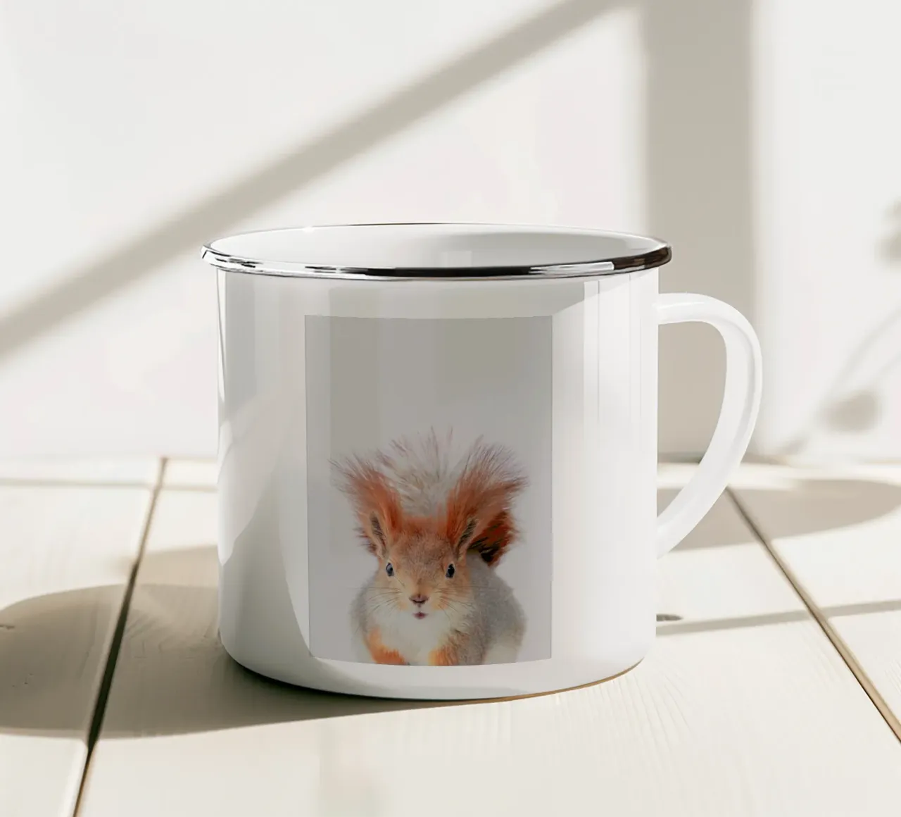 Red Squirrel Emaille Tasse von Paws & Claws