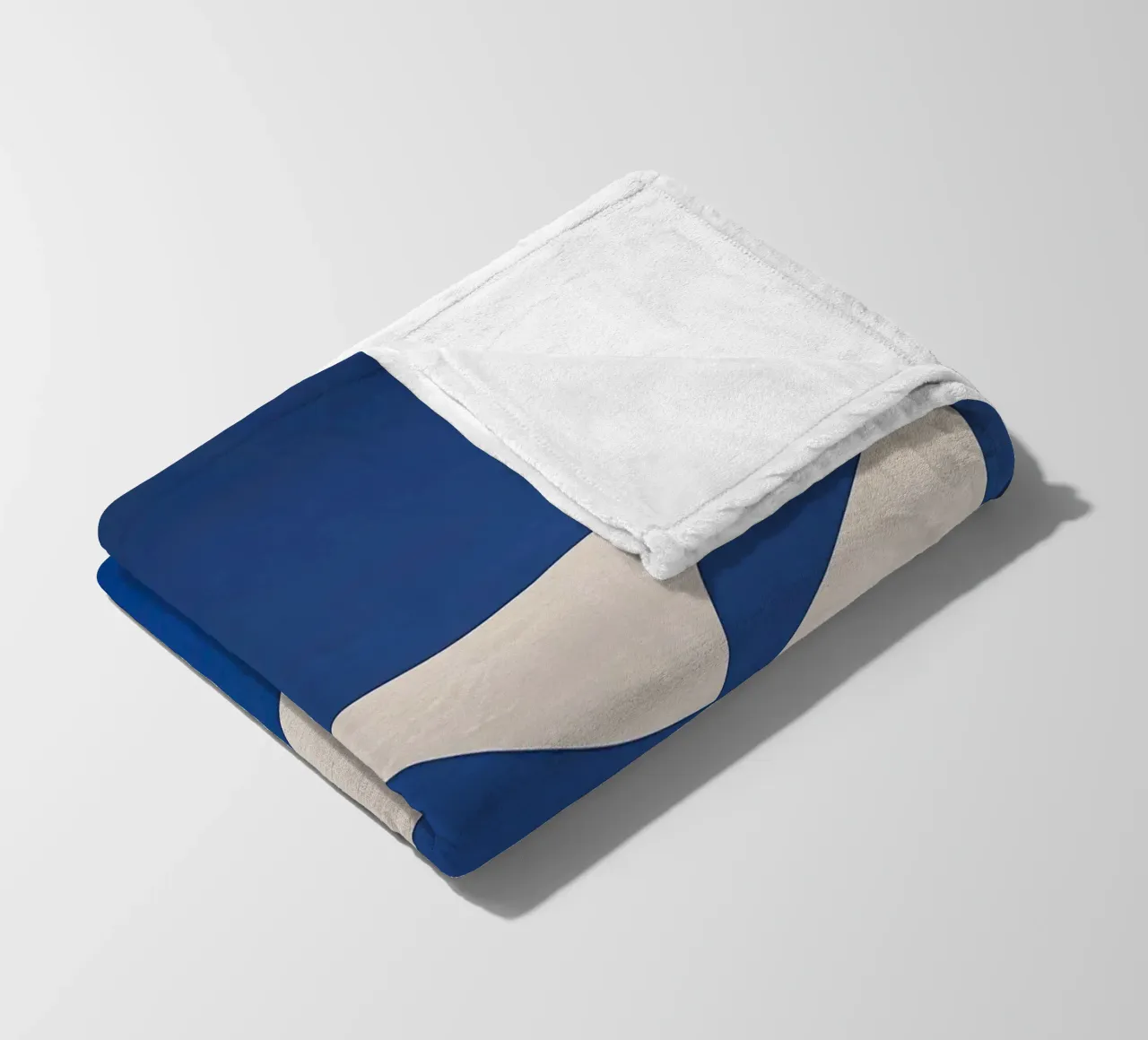 Forme astratte in bianco e blu coperta in pile da Artbyvo