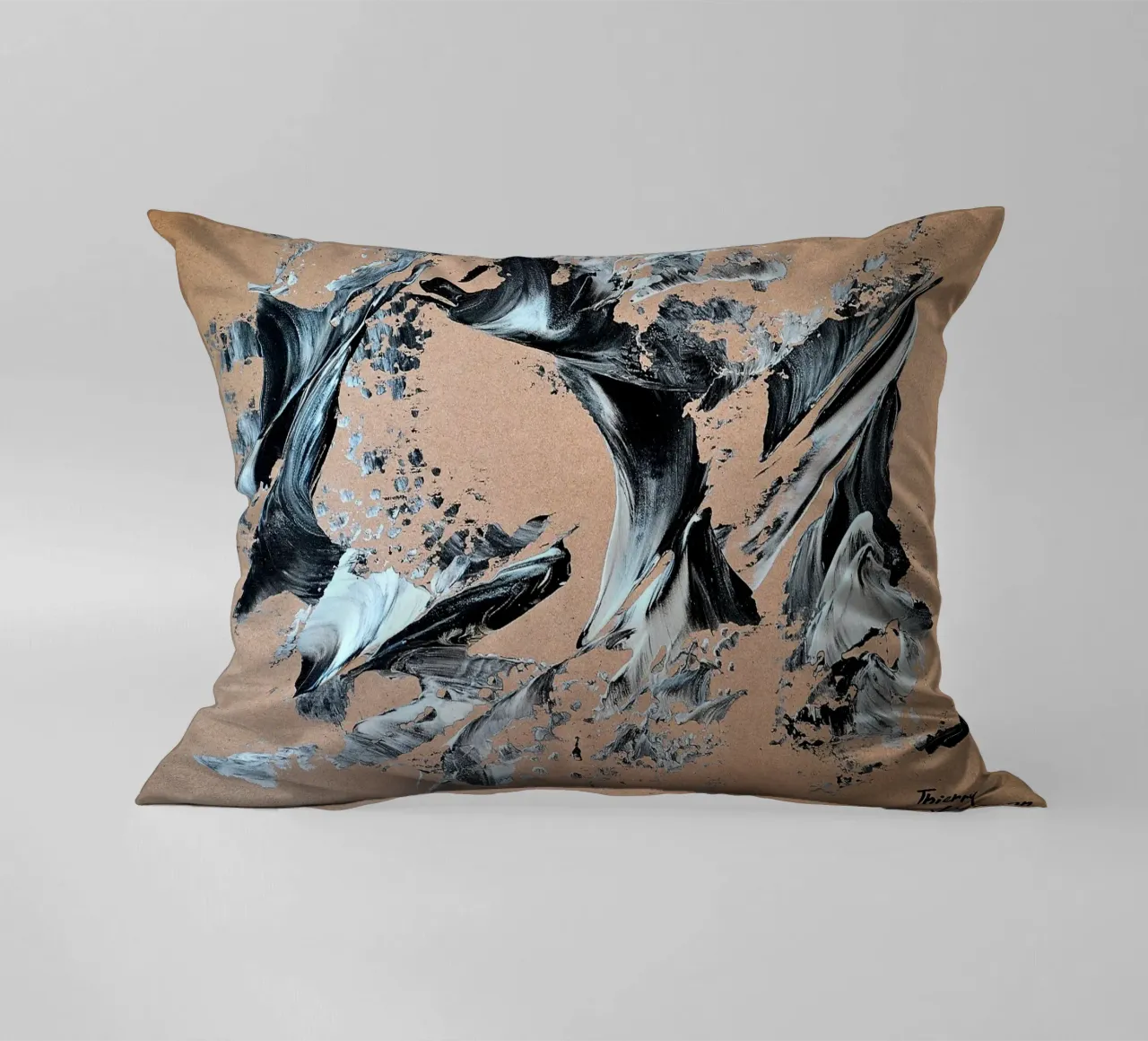 MESSAGE FROM THE HEART 28 cuscino da Thierry Vobmann Abstract painting