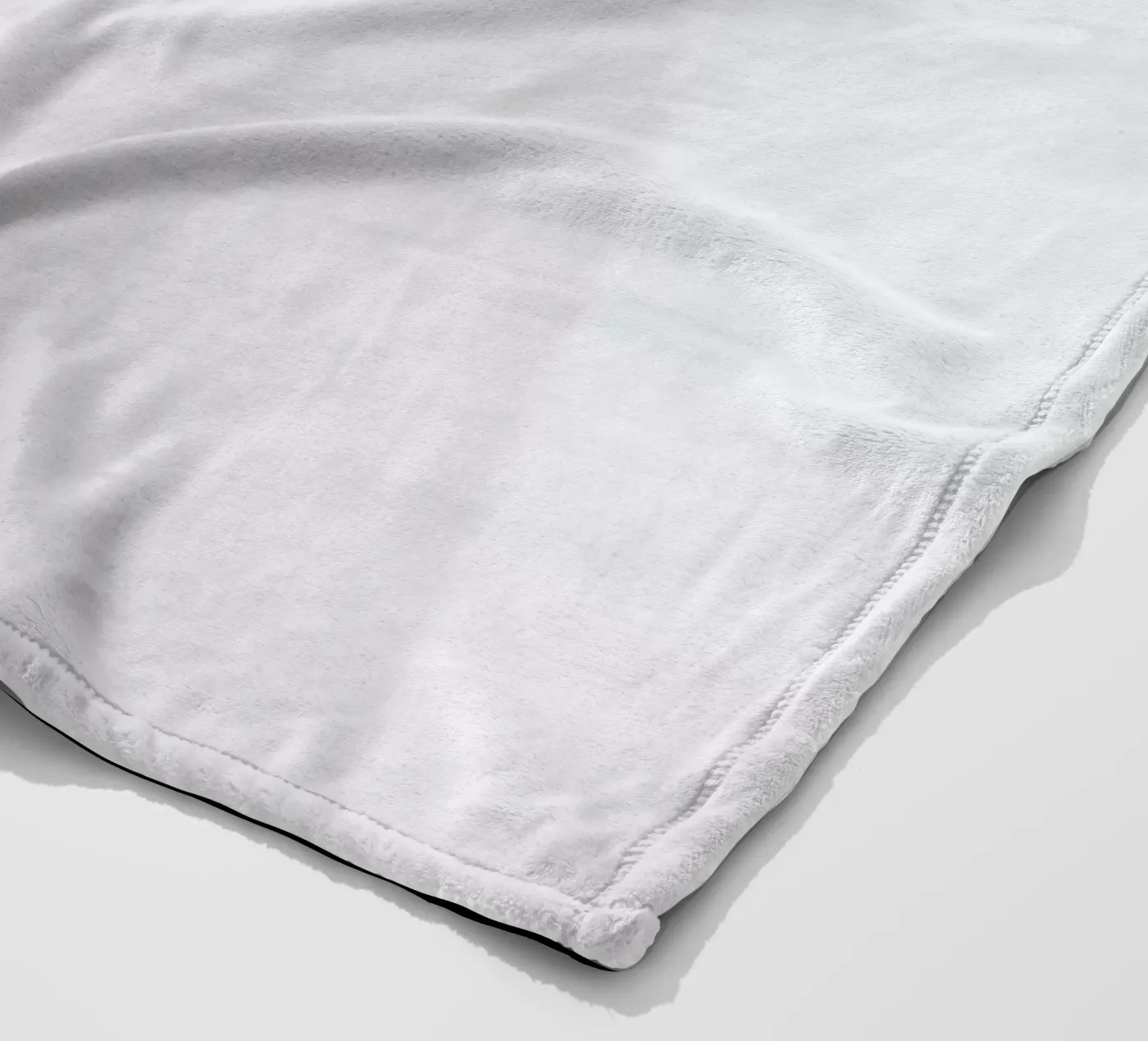 Pose Fleecedecke von Runway Collective