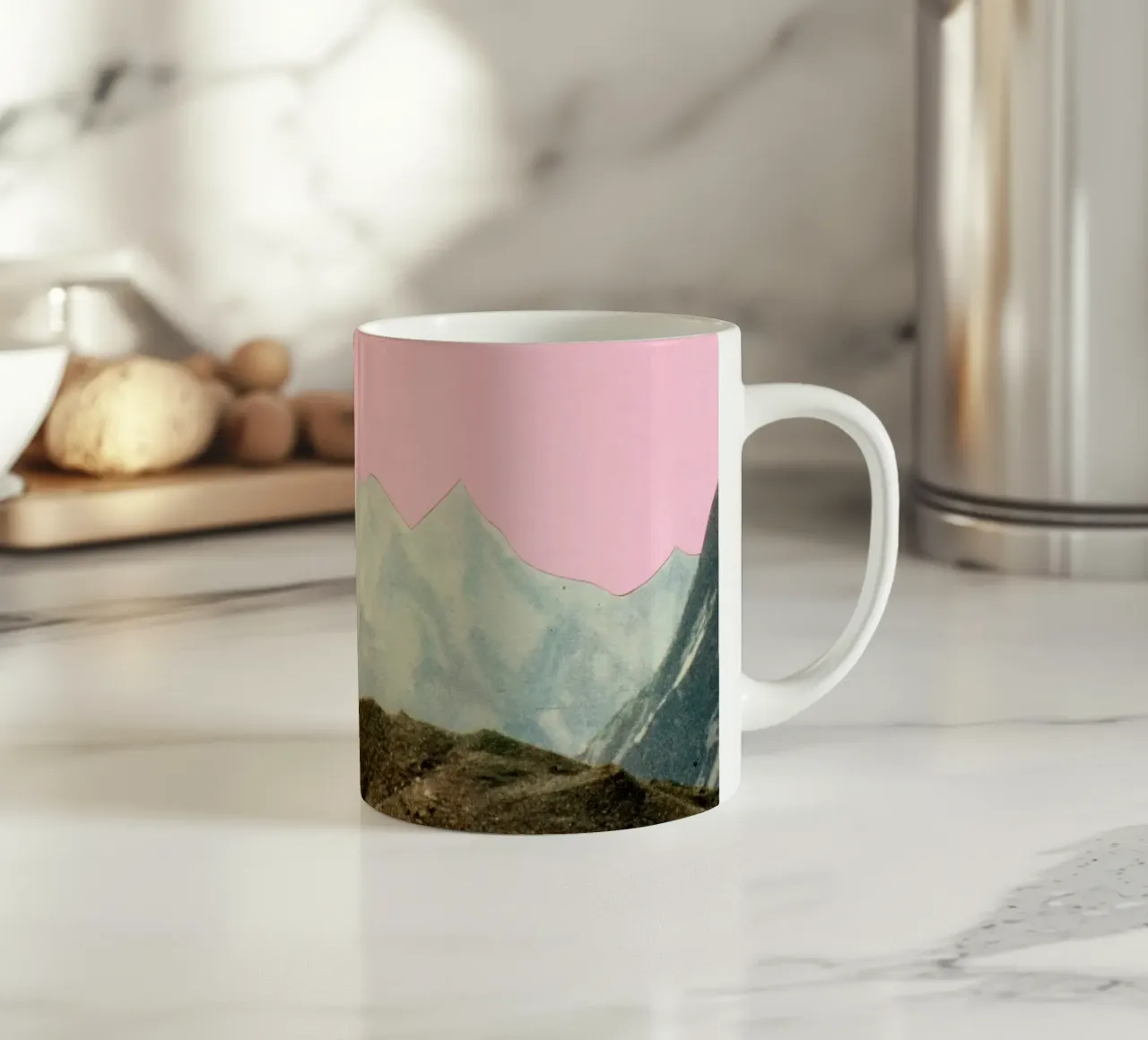 Colline silenziose tazza in ceramica da Cassia Beck Collage