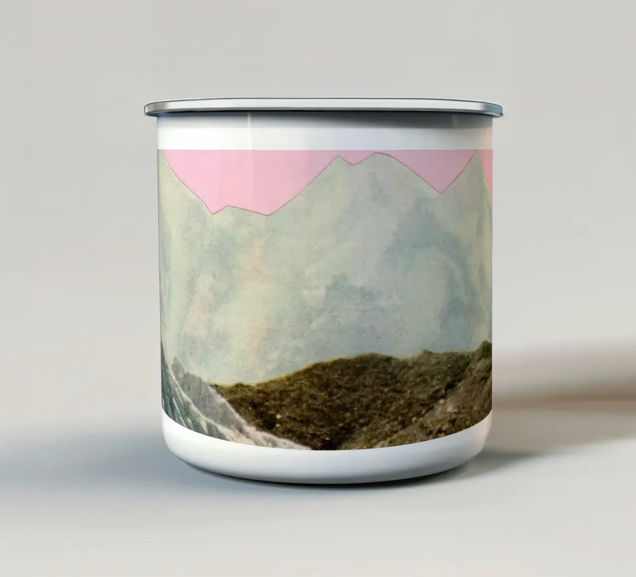 Colline silenziose tazza in smalto da Cassia Beck Collage