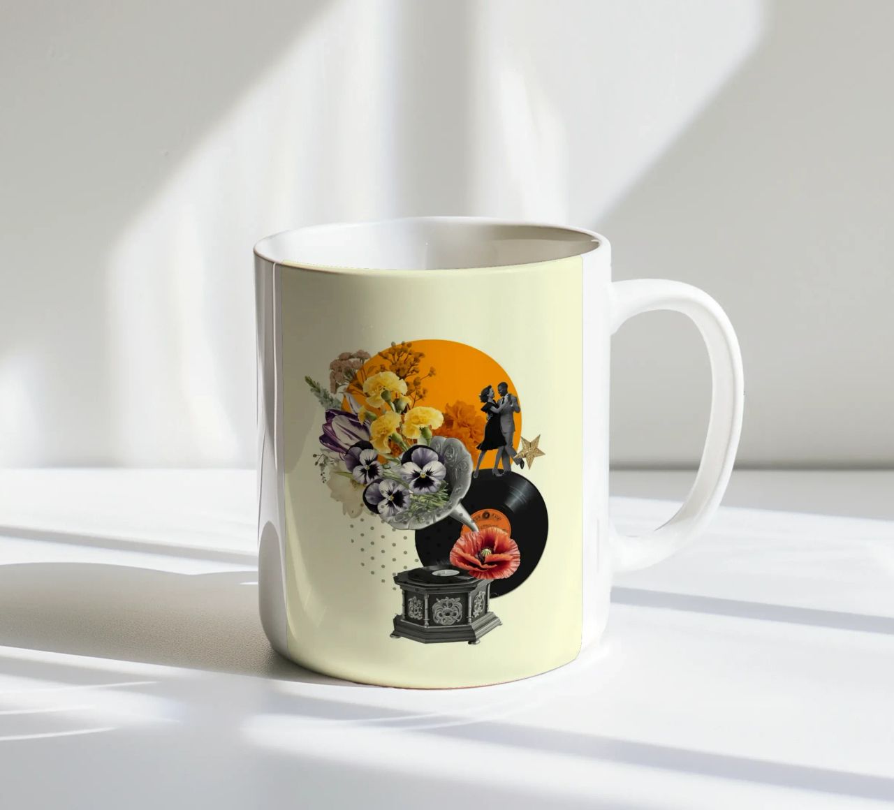 Dancing Through Time tazza in ceramica da Indigo Rain