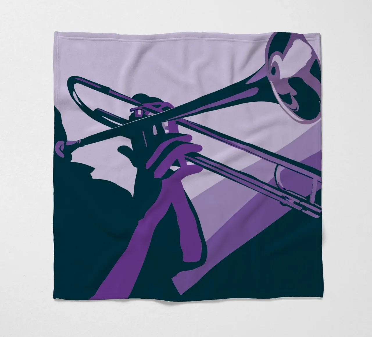 Suonare la tromba coperta in pile da MUSIC EDITION