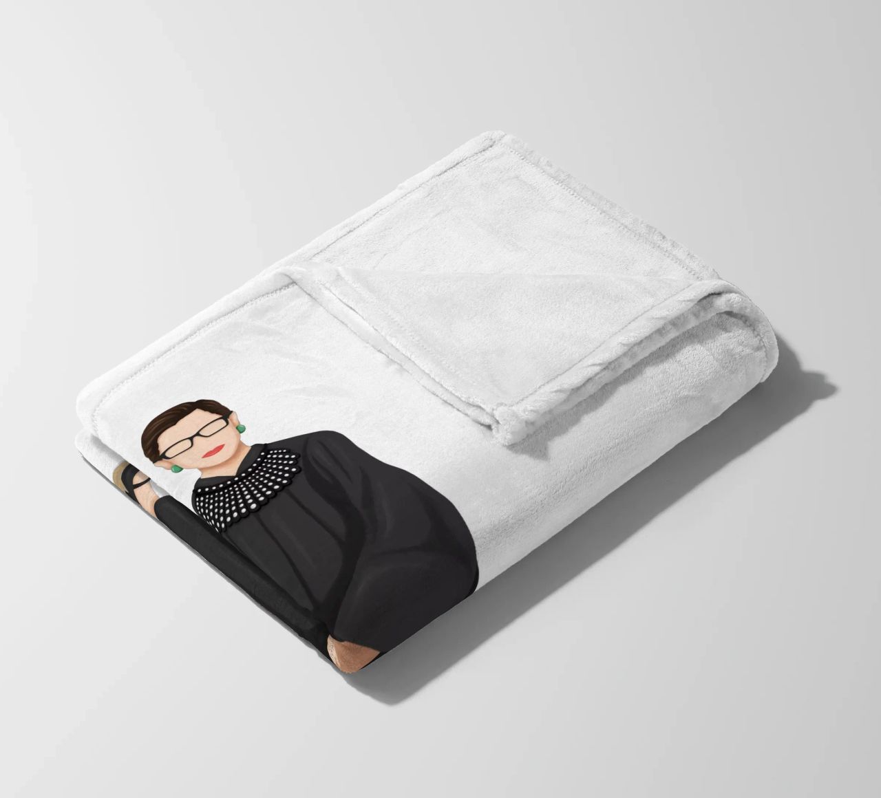 Ruth Bader Ginsburg coperta in pile da Nour Tohme