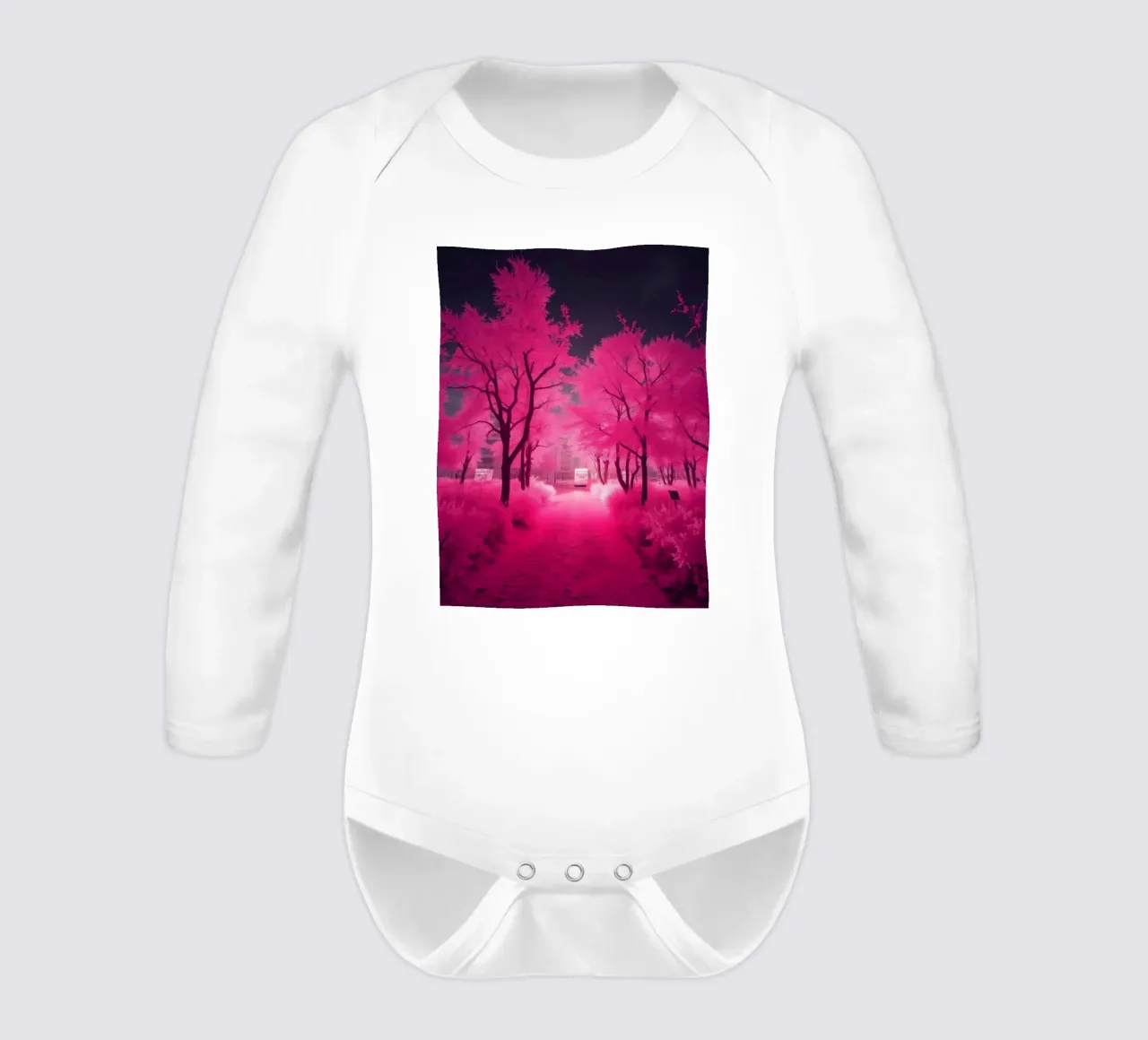 Levendige roze bomen langs een sereen pad in een etherische babyrompertje lange mouwen van DesignDoodle