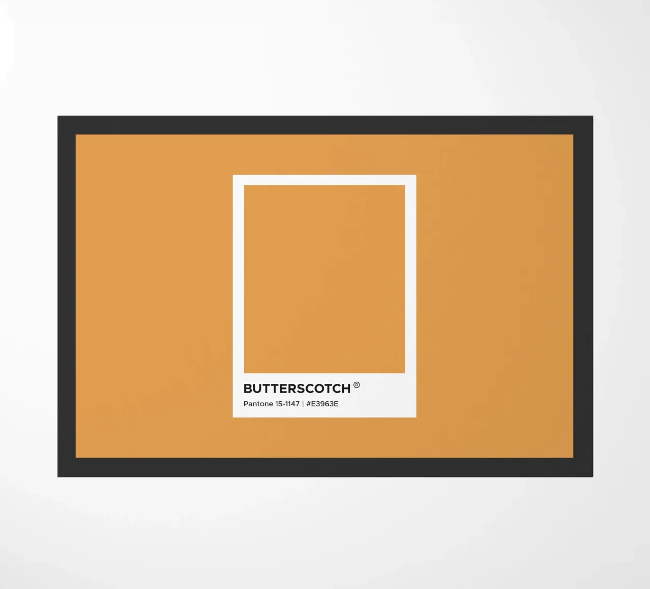 Pantone Butterscotch zerbino da Paigaam Studio
