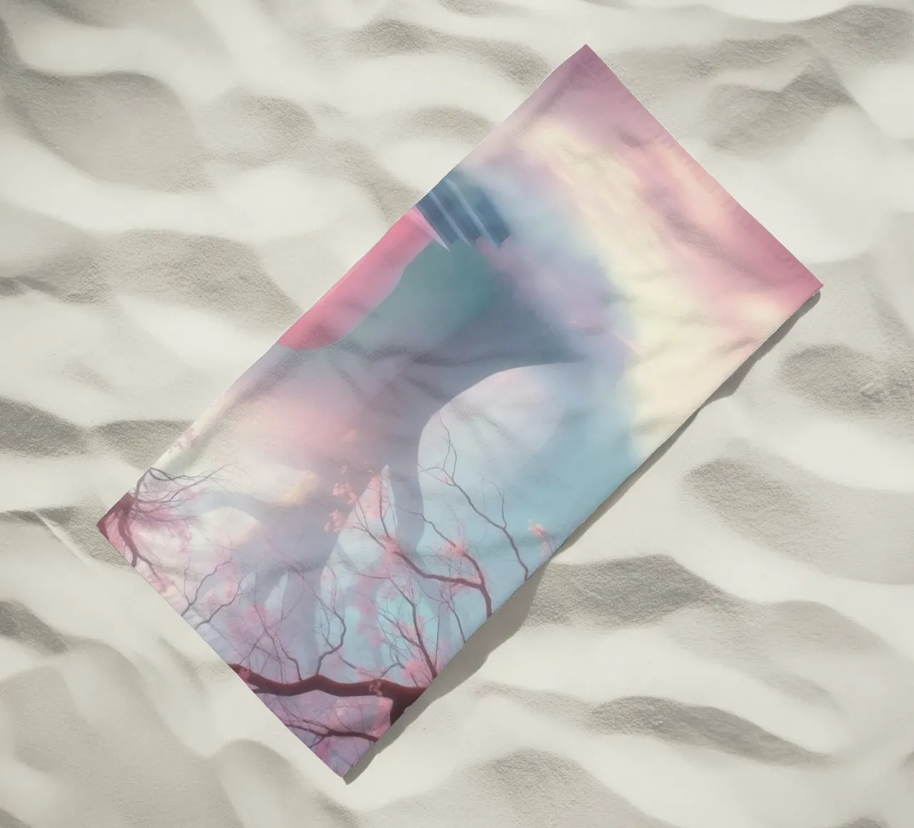 ingresso in una foresta nebbiosa con tonalità rosa e alberi delicati telo mare da DesignDoodle