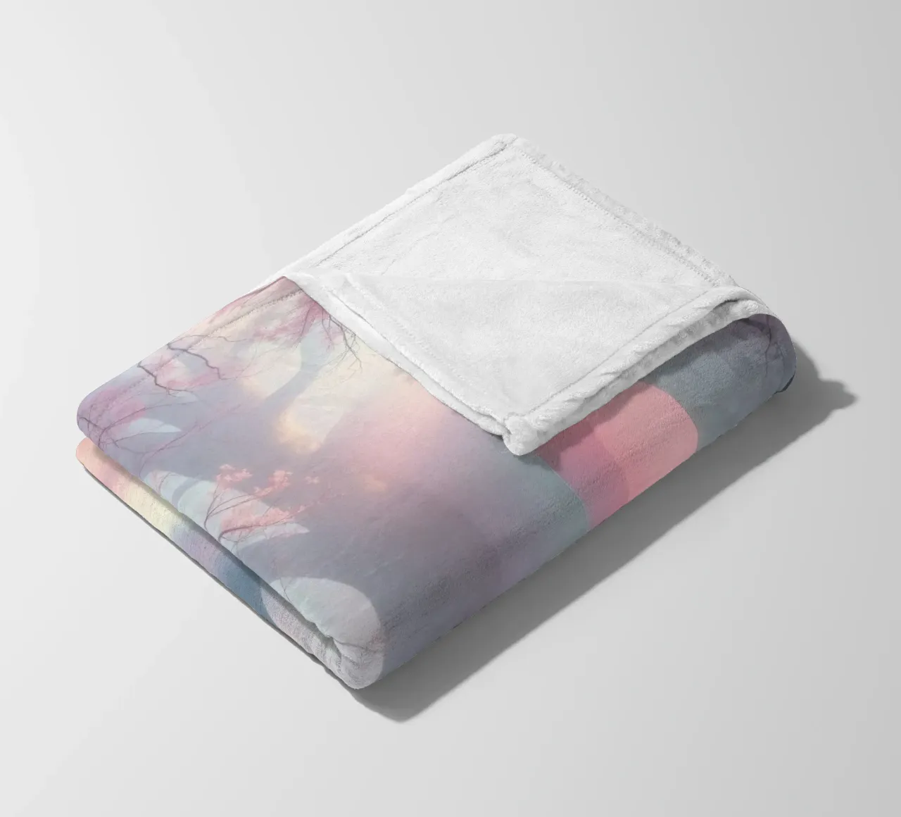 ingresso in una foresta nebbiosa con tonalità rosa e alberi delicati coperta in pile da DesignDoodle