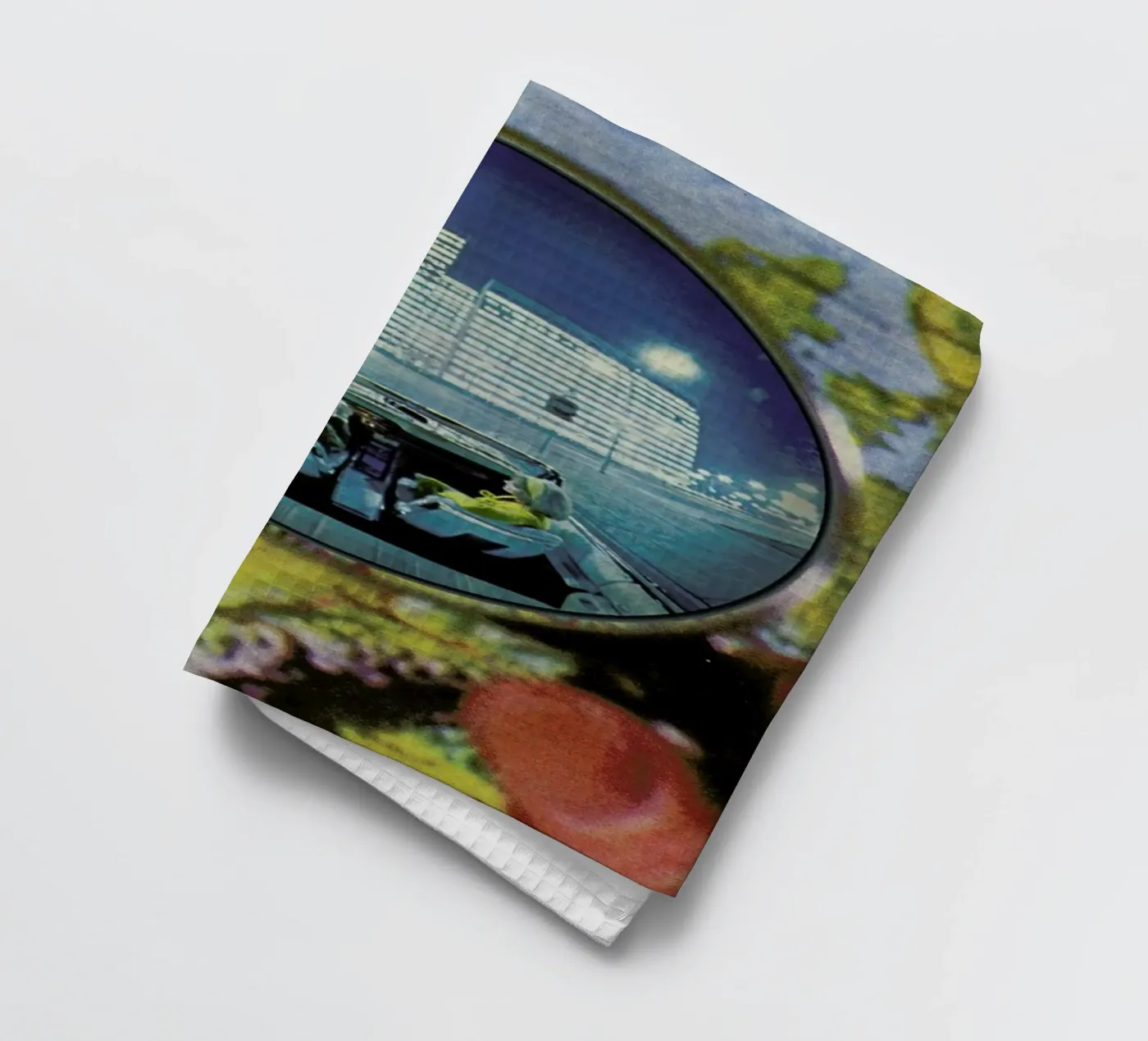 Lets get lost theedoek van Sammy Slabbinck