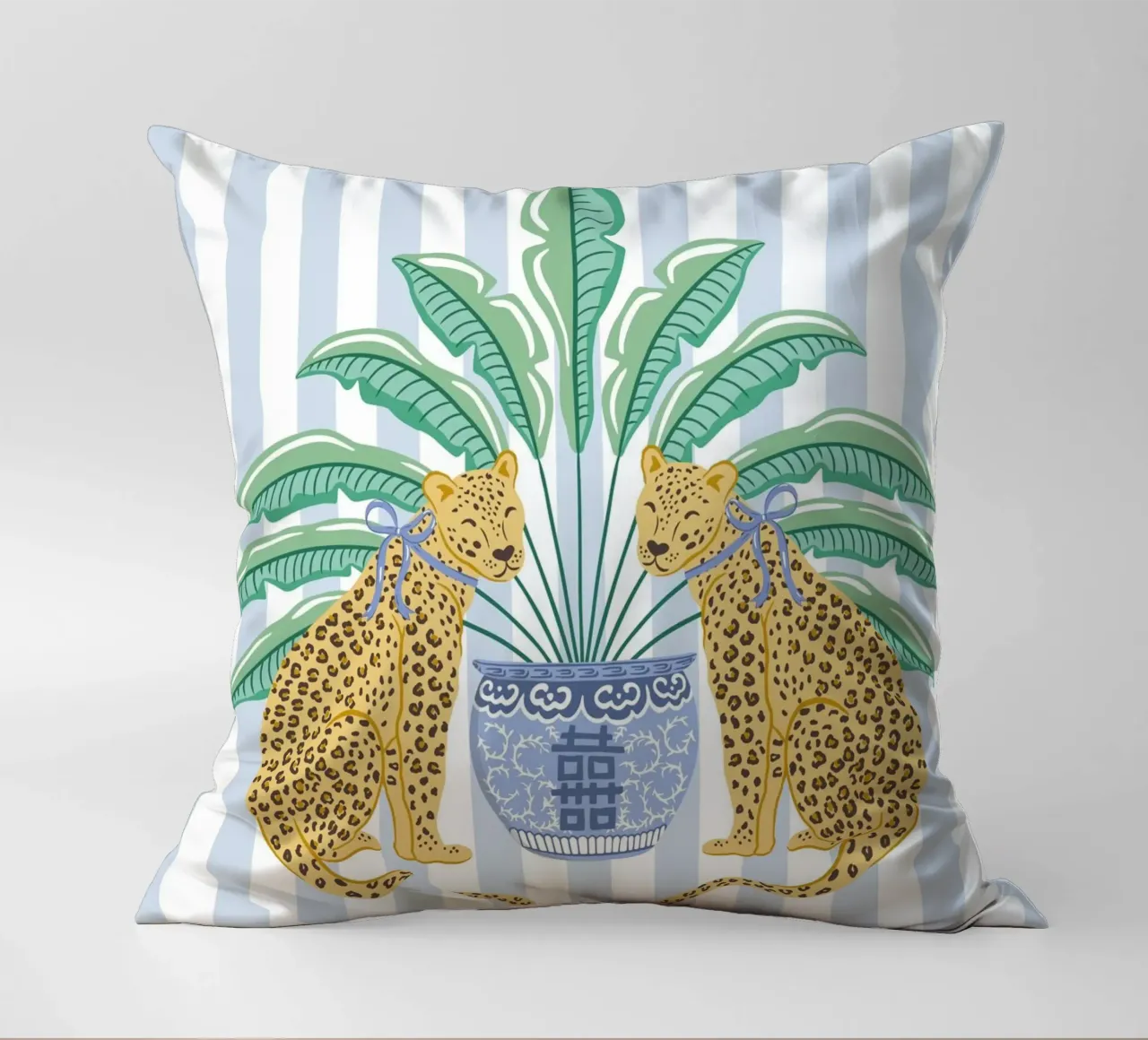 Leopards with ginger jar on a blue stripes cuscino da Vivdesign