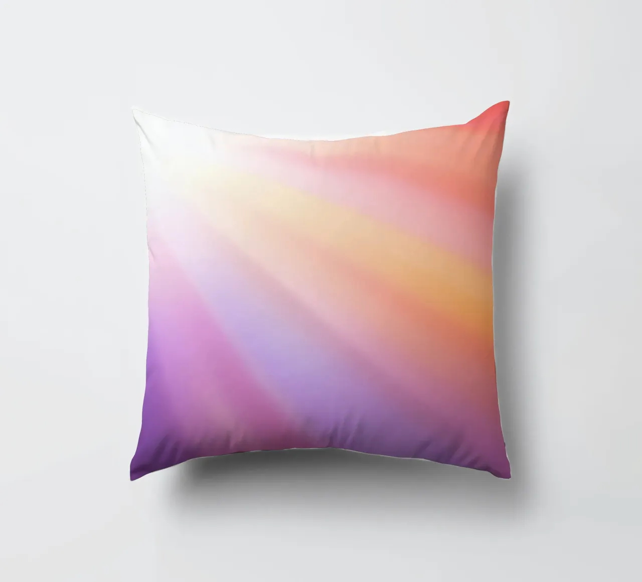 I raggi luminosi del sole creano un gradiente colorato cuscino da DesignDoodle