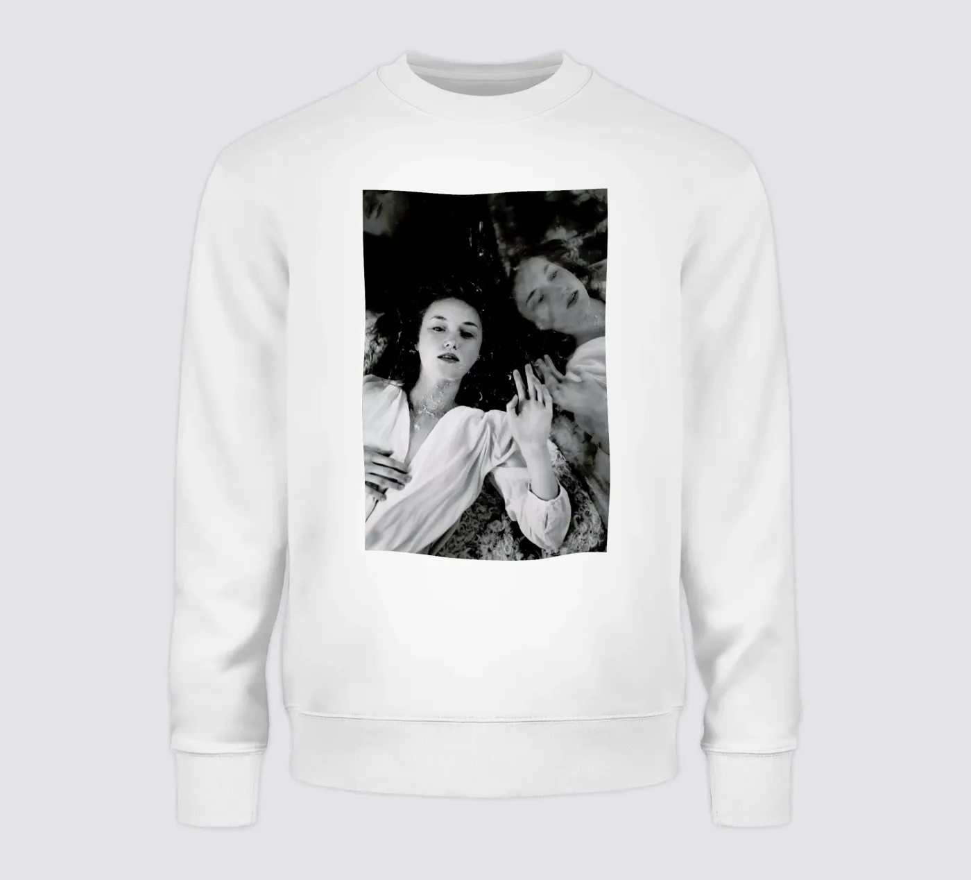 Reflection sweatshirt van Runway Collective