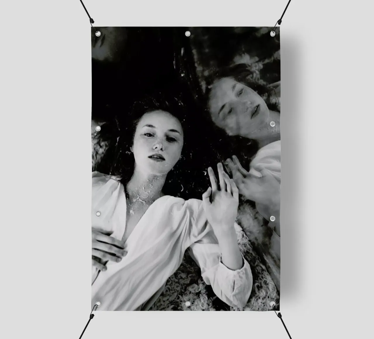 Reflection telo in pvc da Runway Collective