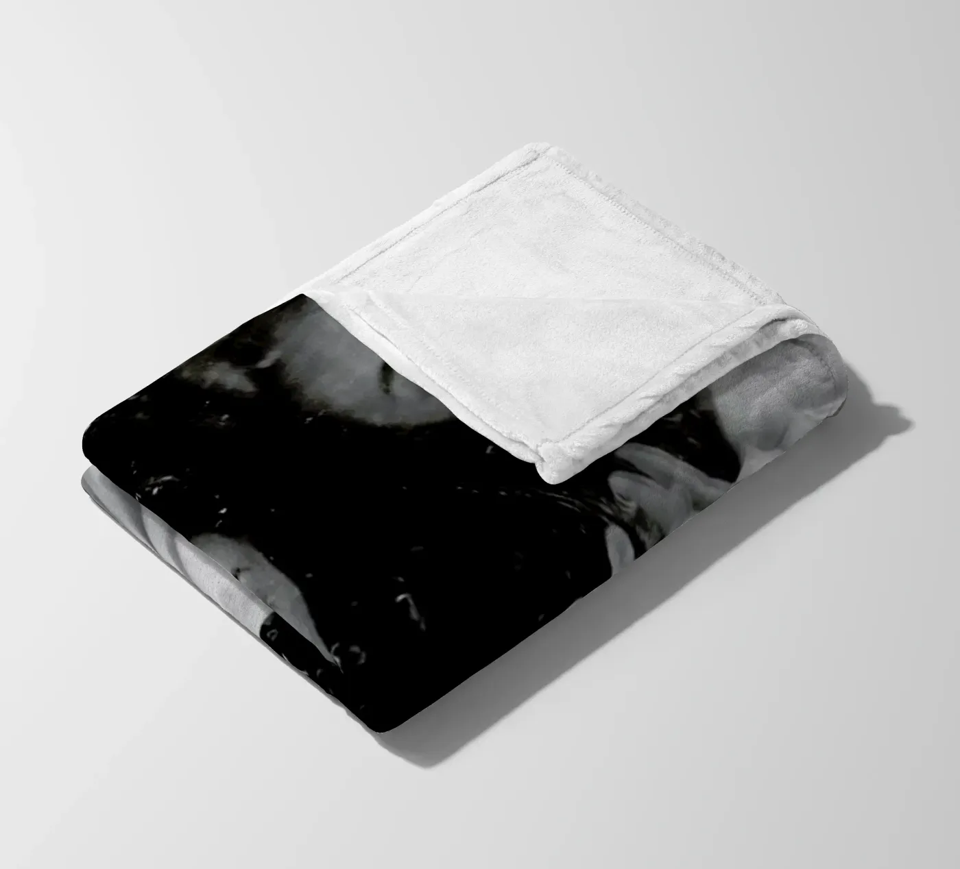Reflection coperta in pile da Runway Collective