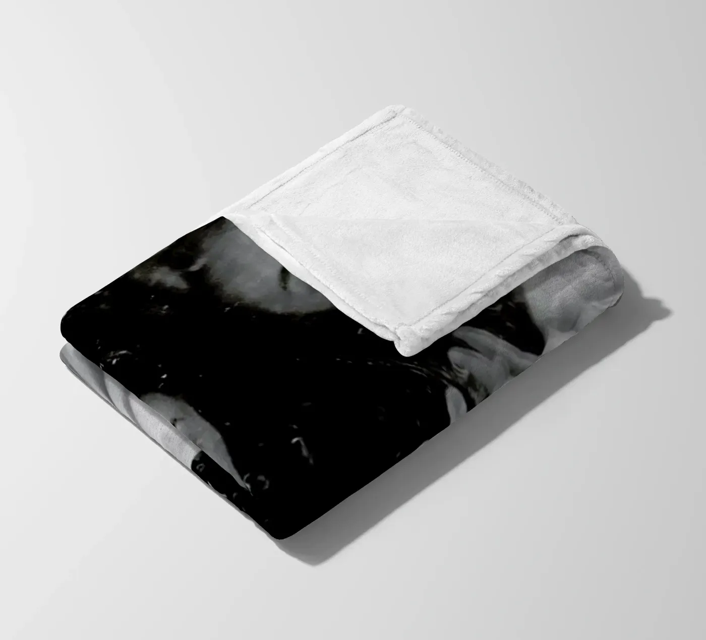 Reflection coperta in pile da Runway Collective