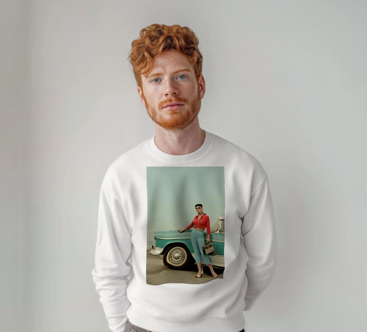 Classic Beauty sudadera de Runway Collective