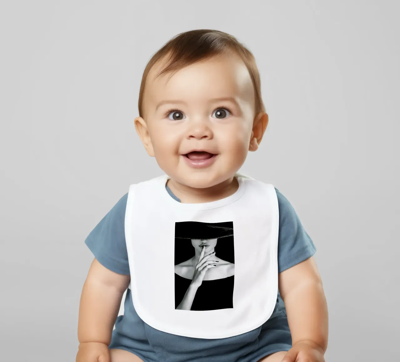 Shh bavaglino da Runway Collective