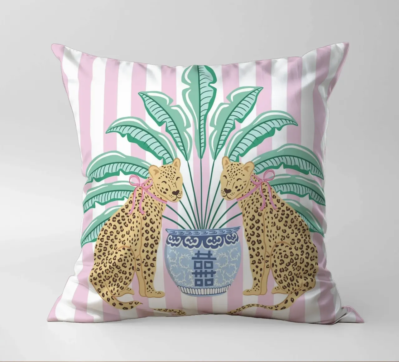 Leopards with ginger jar on pink stripes cuscino da Vivdesign